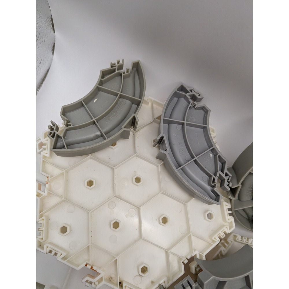 HEXBUG Hive Playset Travel Case Accessories Habitat Cells Track Portable - Picture 5 of 15